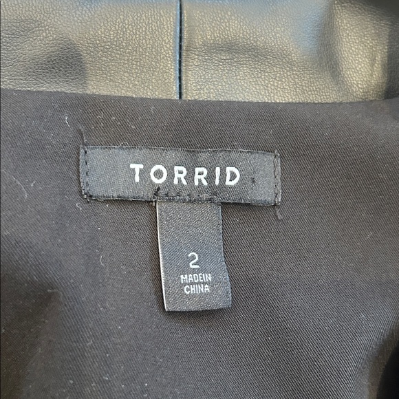 Torrid Studio Crepe Faux Leather Trim Blazer - Picture 8 of 13
